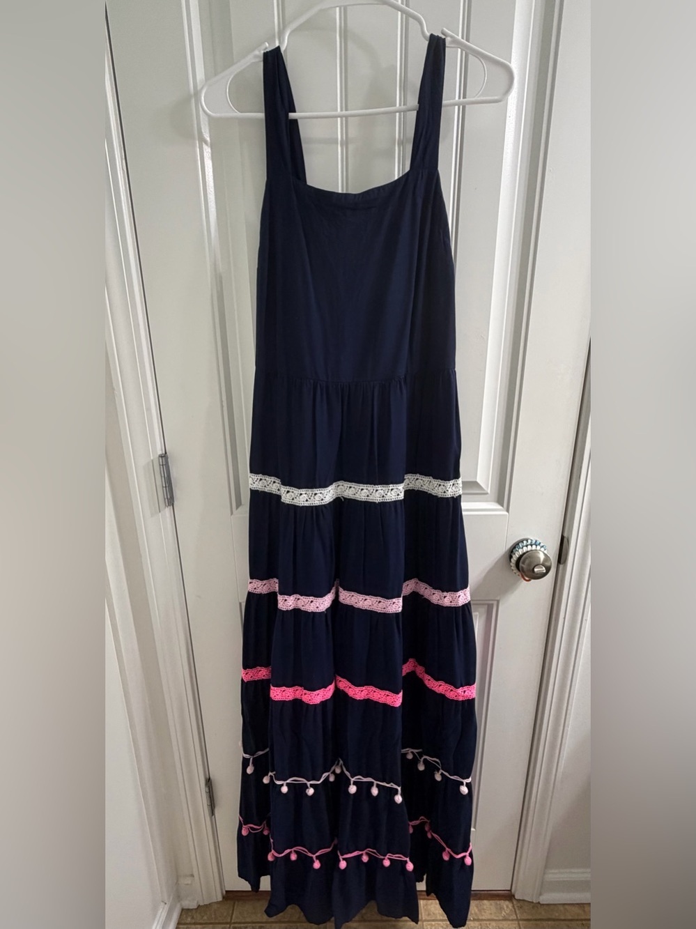 crown & ivy Navy Maxi Sundress Pink and White Lace Accents Sz S Boho Cottagecore - Picture 3 of 9